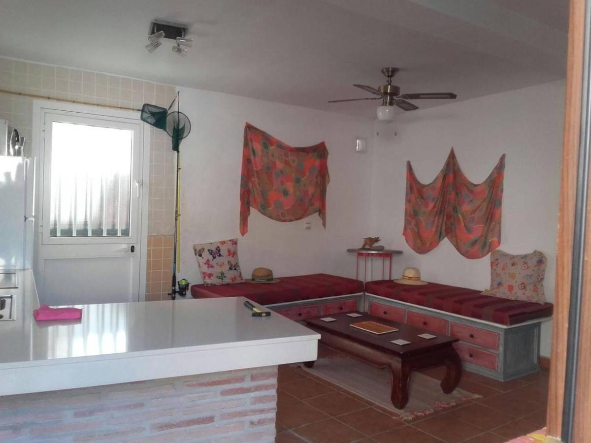 Almayate Hippie Shack Экстерьер фото